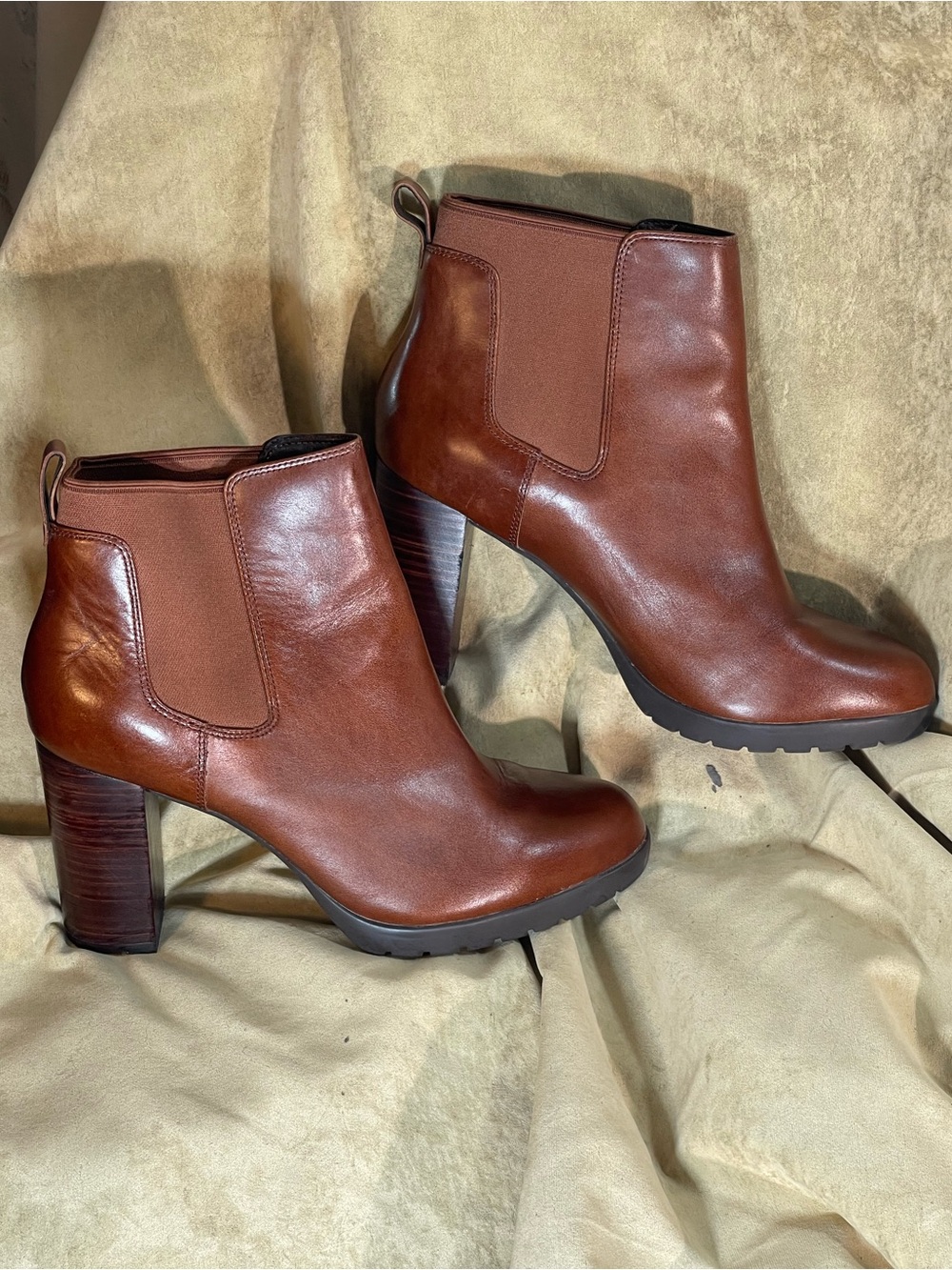 Clarks Chestnut Brown Leather Block Heel Ankle Boots